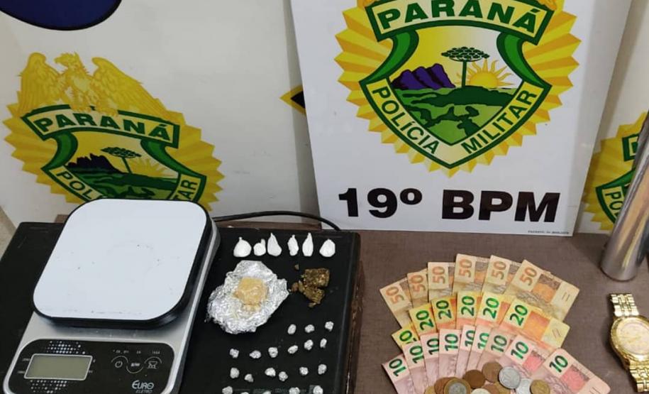 Maconha, crack e cigarros contrabandeados são encontrados pela PM durante abordagens no Oeste do estado