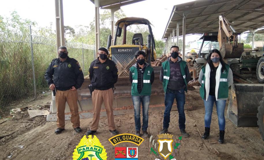 Desmatamento em área de preservação ambiental em Piraquara, na RMC, é flagrado pela PM e por agentes da prefeitura