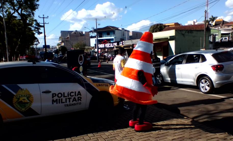 Em Telêmaco Borba (PR), PM participa de blitz educativa da Semana Nacional do Trânsito