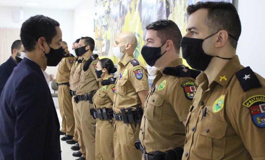 Em Maringá, unidades da Polícia Militar e do Corpo de Bombeiros recebem visita do Secretário