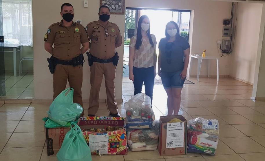 PM do Norte Pioneiro doa mais de 5 toneladas de alimentos pela campanha Nossa Cidade Sem Fome