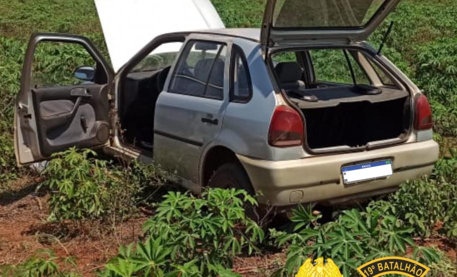 Veículos roubados e cigarros contrabandeados são apreendidos pela PM no Oeste pela Operação Metrópolis