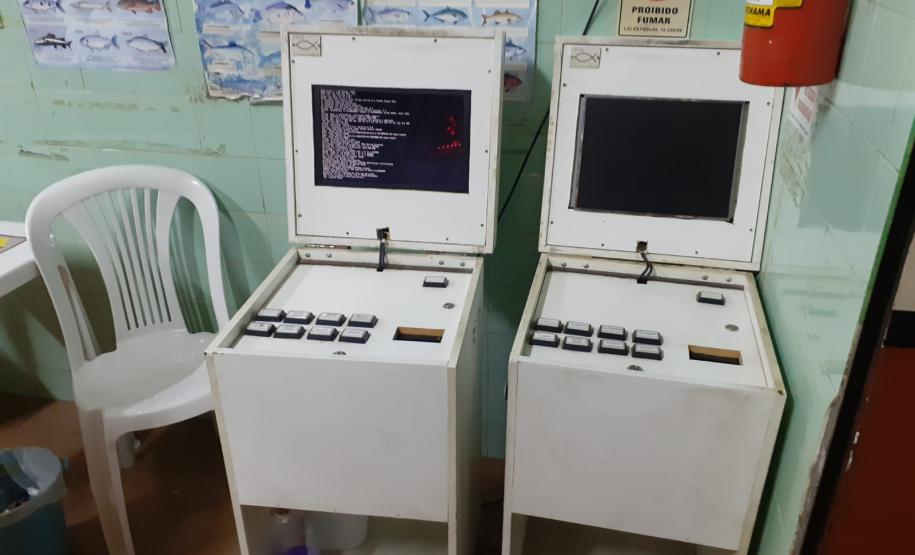 Durante o fim de semana, AIFU fecha 20 estabelecimentos comerciais e apreende máquinas caça níquéis e contrabando na Capital