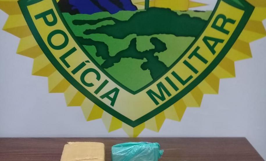 Na RMC, PM prende duas pessoas e apreende mais de um quilo de maconha e duas motocicletas