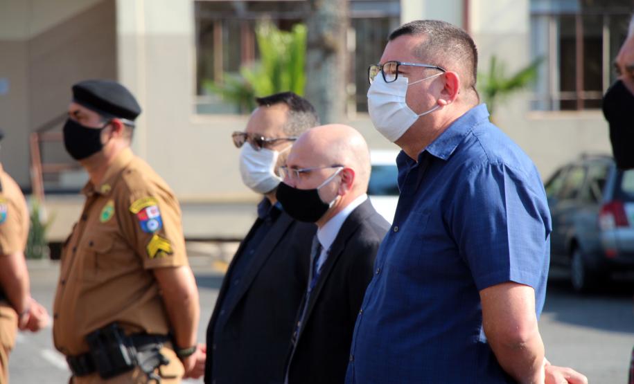 Veteranos da Polícia Militar e do Corpo de Bombeiros são homenageados durante solenidade em Curitiba