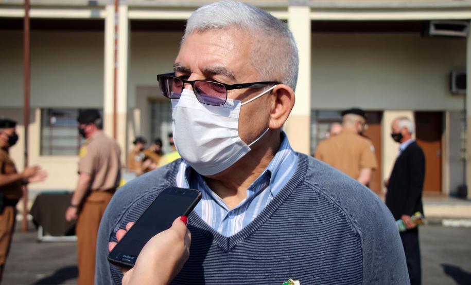 Veteranos da Polícia Militar e do Corpo de Bombeiros são homenageados durante solenidade em Curitiba