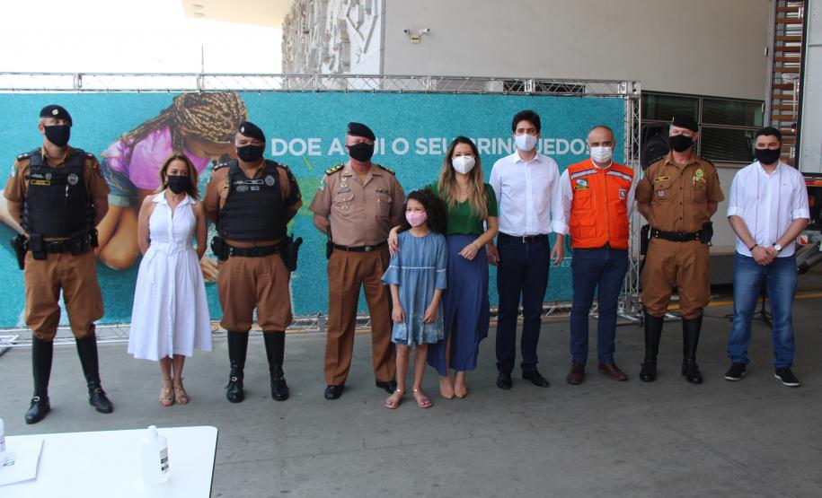 Polícia Militar doa quase 500 brinquedos a campanha Paraná Piá do Governo do Estado