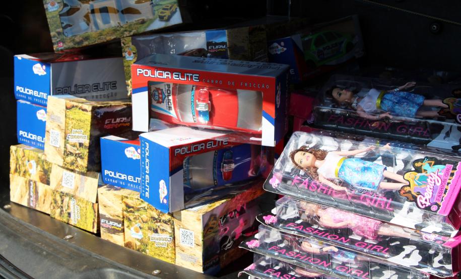 BOPE entrega mais de 800 brinquedos a crianças carentes da Região Metropolitana de Curitiba (RMC)