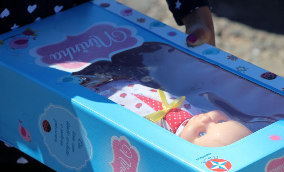 BOPE entrega mais de 800 brinquedos a crianças carentes da Região Metropolitana de Curitiba (RMC)