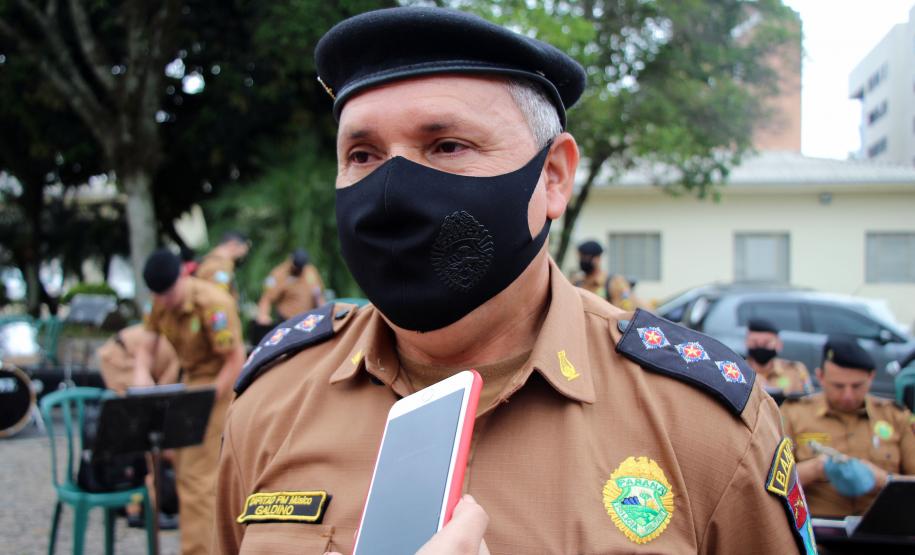 Banda de Música da PM faz apresentação em comemoração ao Dia do Professor em Curitiba