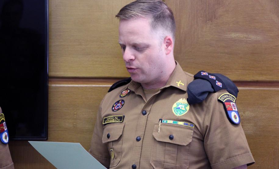 Tenente-coronel da PM recebe homenagem de colegas antes de ir para a Reserva Remunerada