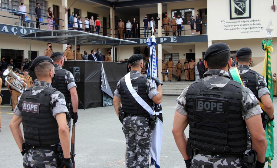 BOPE comemora 10 anos de criação com entrega de medalhas em Curitiba
