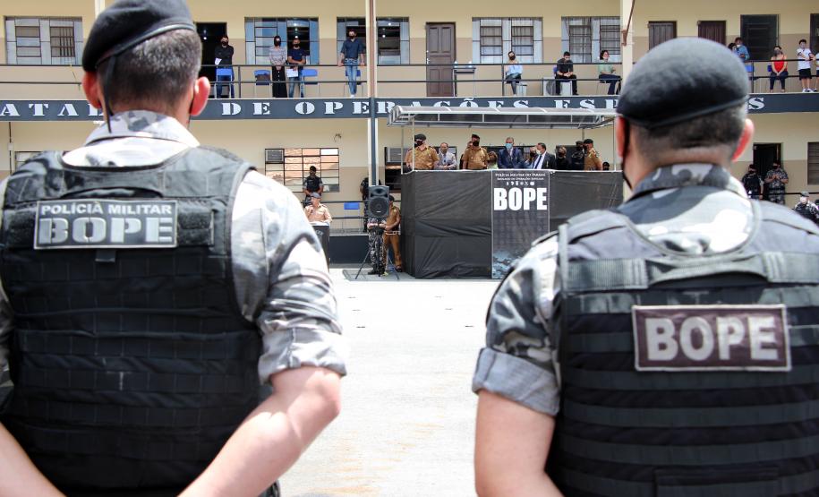BOPE comemora 10 anos de criação com entrega de medalhas em Curitiba