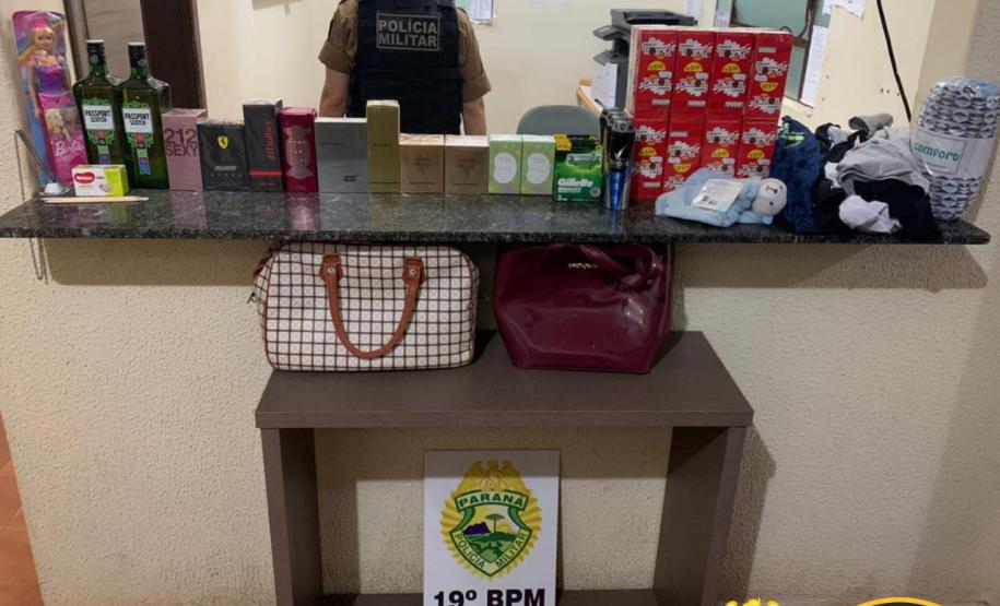 Em situações distintas, PM recupera dois veículos e apreende R$ 15 mil em contrabando