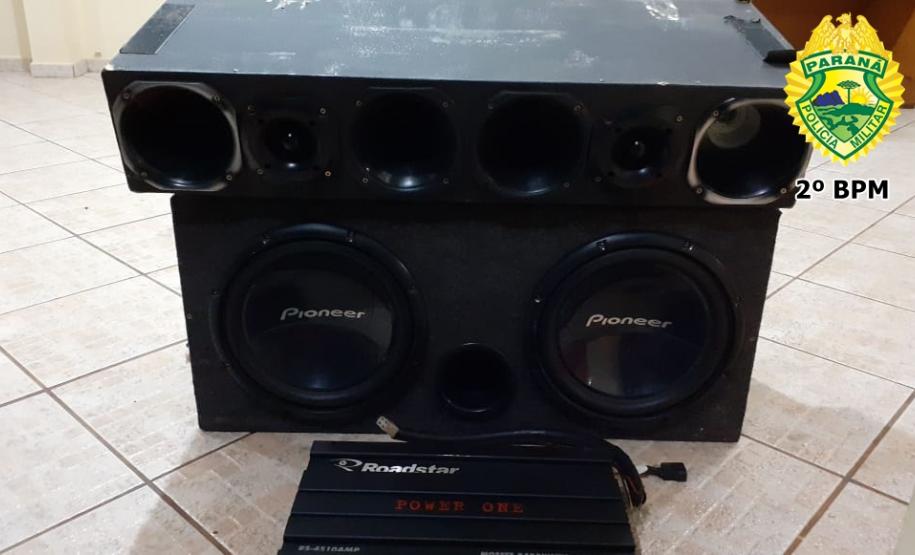 PM encaminha sete pessoas e apreende aparelhos de som e drogas no Norte Pioneiro