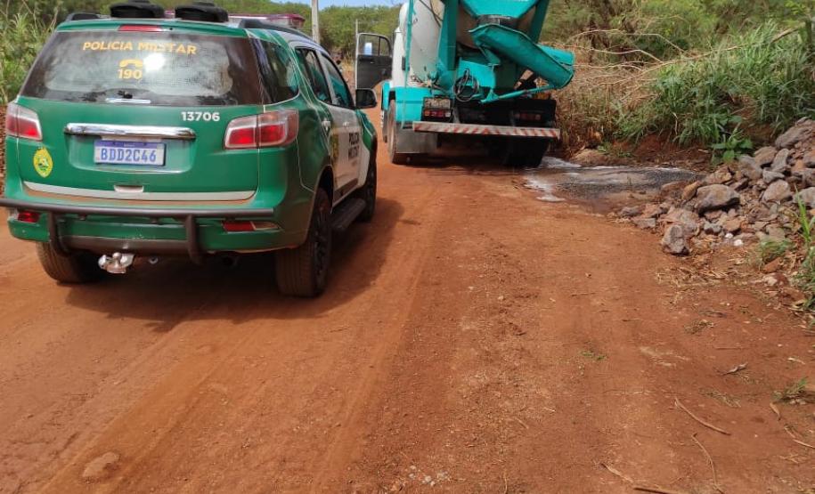 BPAmb-FV aplica mais de R$ 25 mil em multas e flagra descarte irregular de concreto no Paraná