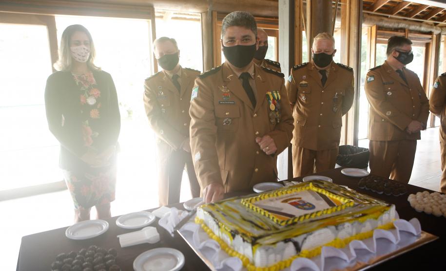 Batalhão da PM de Colombo, na RMC, celebra oito anos de criação com entrega de medalhas