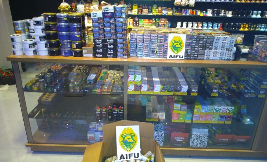AIFU apreende cigarros e contrabandos durante fiscalizações em Guaratuba (PR)