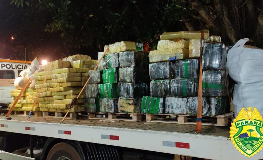 BPFron encontra quatro toneladas de maconha em chácara abandonada em Santa Helena (PR)