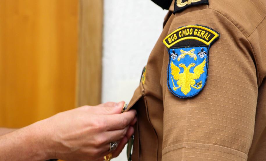 Subcomandante-Geral da PM recebe medalha Mérito Rodoviário e Mérito da Casa Militar