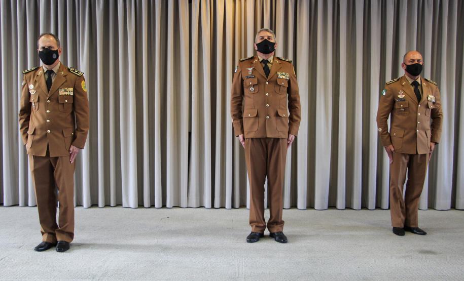 Subcomandante-Geral da PM é homenageado ao seguir para a Reserva Remunerada em Curitiba (PR)