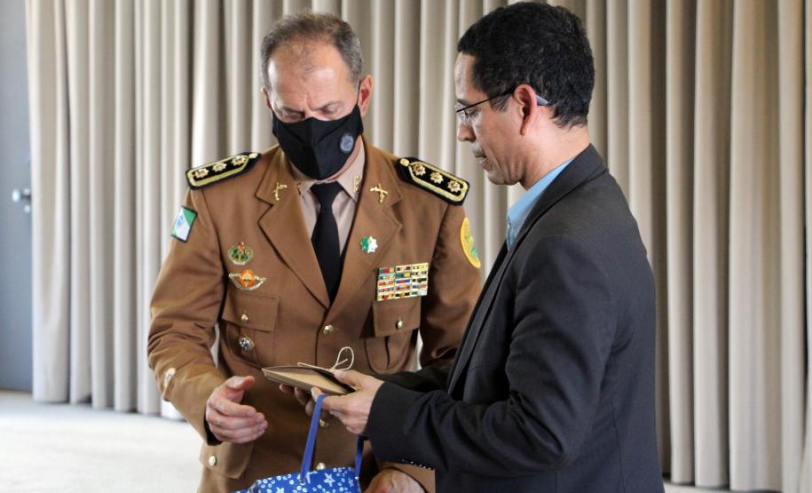 Subcomandante-Geral da PM é homenageado ao seguir para a Reserva Remunerada em Curitiba (PR)