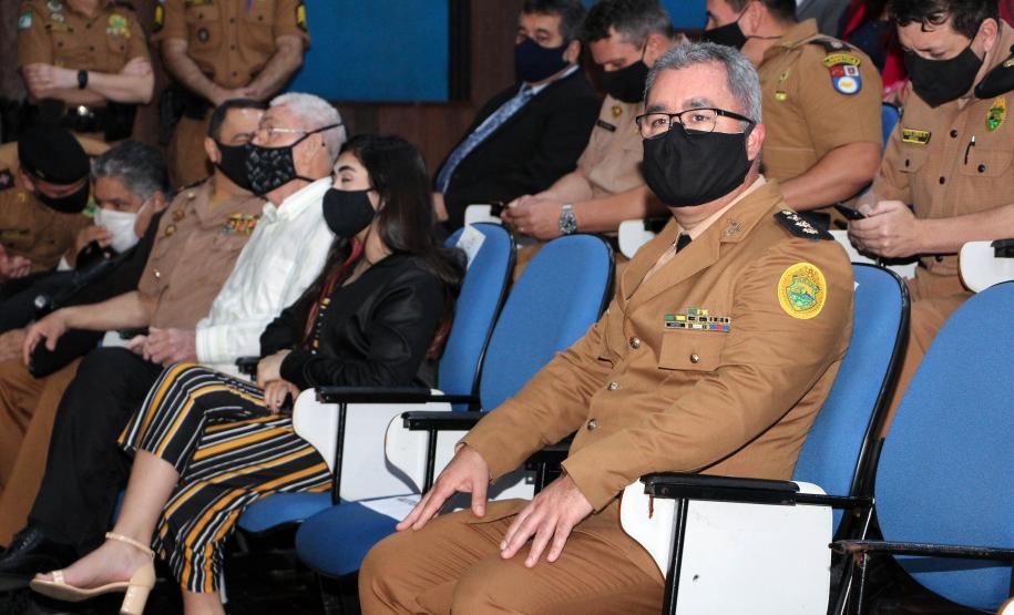 Batalhão de Patrulha Escolar Comunitária recebe novo comandante durante solenidade em Curitiba