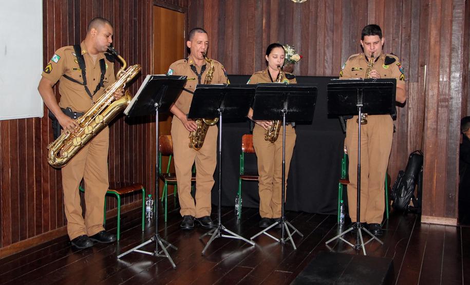 Batalhão de Patrulha Escolar Comunitária recebe novo comandante durante solenidade em Curitiba