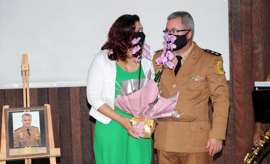 Batalhão de Patrulha Escolar Comunitária recebe novo comandante durante solenidade em Curitiba