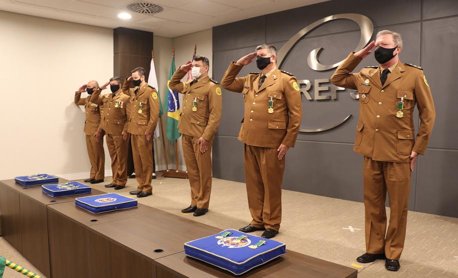 Durante solenidade, CEFID comemora 29 anos de criação com entrega de medalhas e troca de função em Curitiba