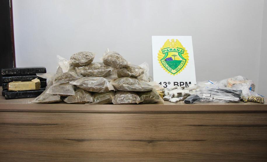 Em Curitiba, PM deflagra Operação Azteca e prende sete pessoas e mais de 15 quilos de maconha