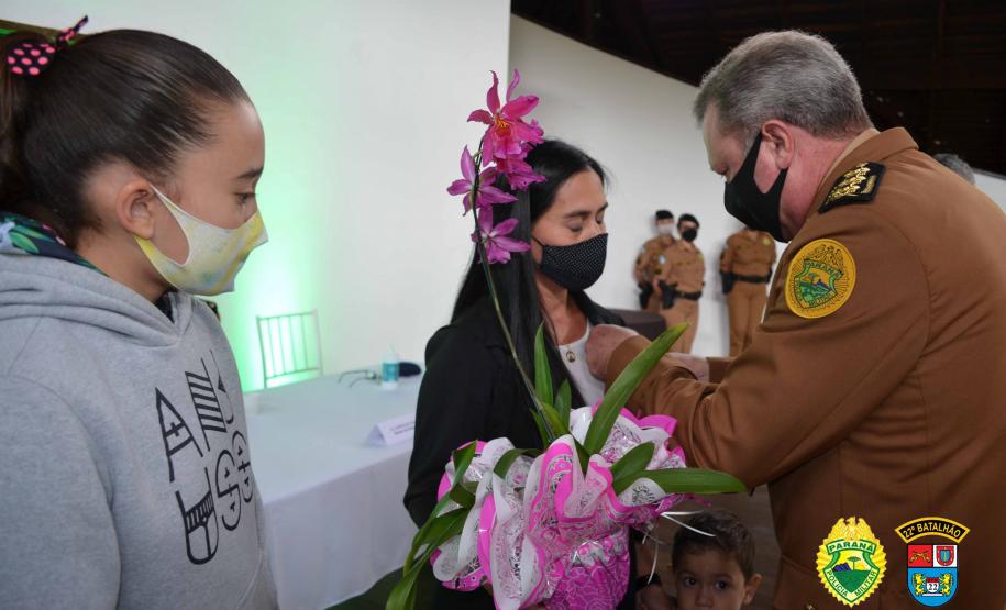 Batalhão da PM de Colombo, na RMC, celebra oito anos de criação com entrega de medalhas