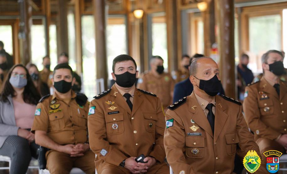 Batalhão da PM de Colombo, na RMC, celebra oito anos de criação com entrega de medalhas