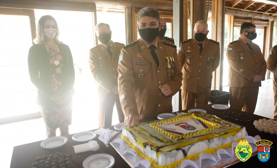 Batalhão da PM de Colombo, na RMC, celebra oito anos de criação com entrega de medalhas