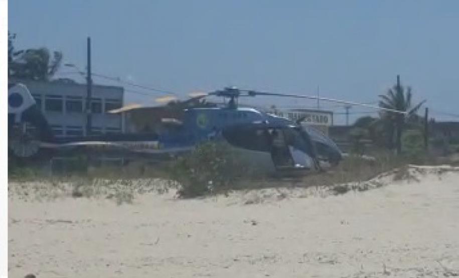 Helicóptero do BPMOA presta socorro a afogado em Pontal do Paraná