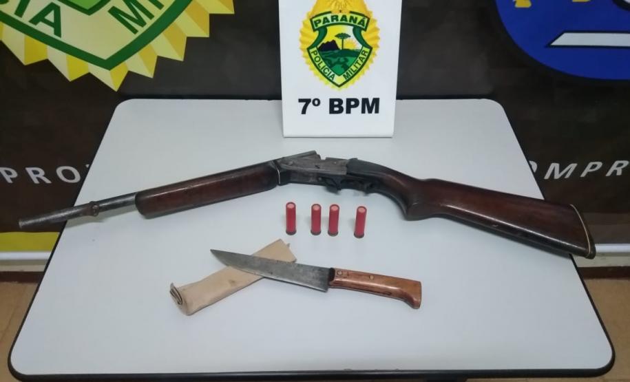 PM apreende uma arma de fogo e porções de drogas no Noroeste do estado