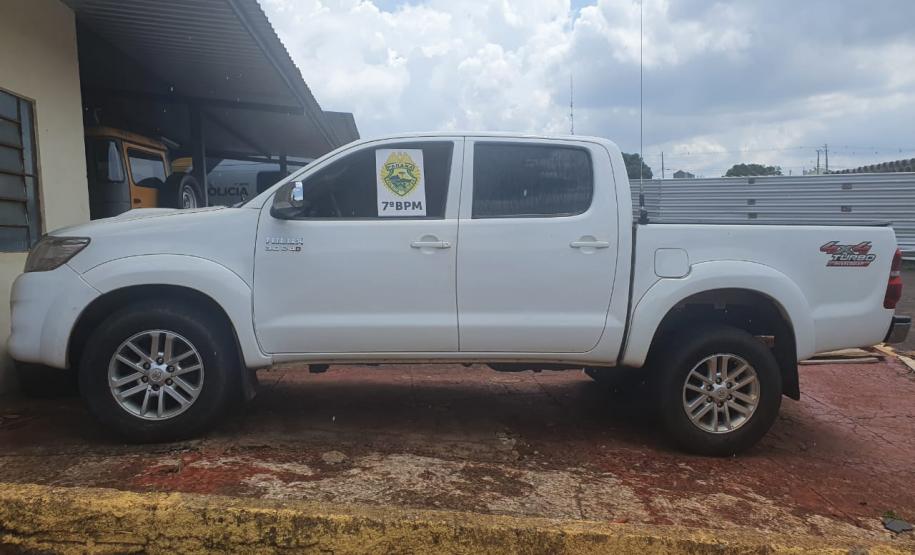 PM apreende uma caminhonete equipada para o transporte de contrabando no Noroeste do estado