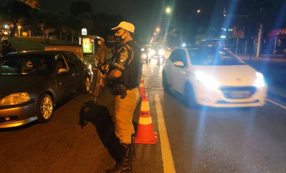 BPTran prende três e lavra 118 notificações de trânsito durante a Operação Sinergia