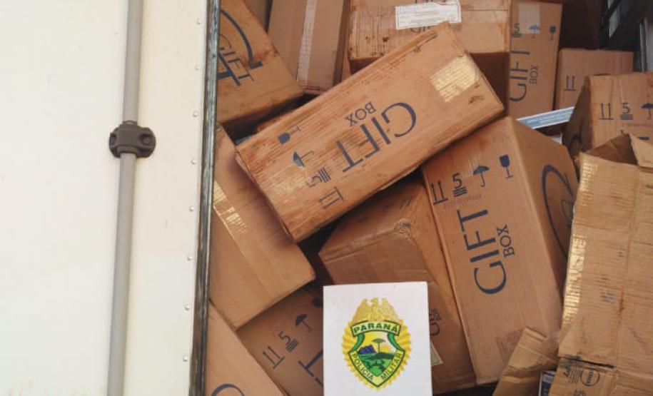 BPFron apreende 400 caixas de cigarros e causa prejuízo de R$ 1 milhão aos contrabandistas no Oeste do estado