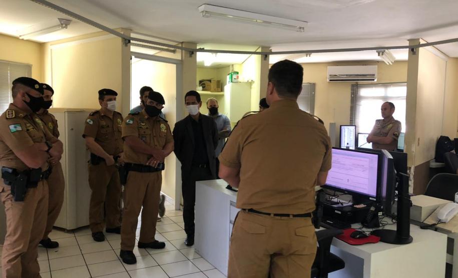 Subcomando-Geral da PM e secretário da Segurança Pública fazem visita técnica em unidades da PM e Corpo de Bombeiros em Londrina