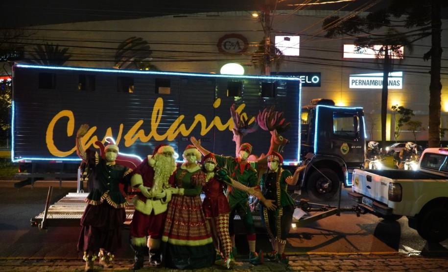 Natal Itinerante da Polícia Militar distribui mais de 4,5 mil brinquedos em bairros carentes de Curitiba