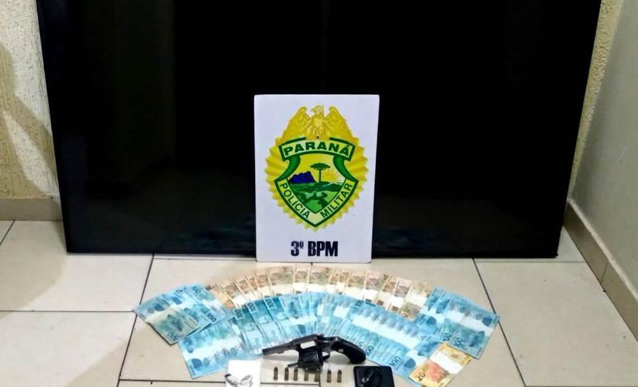 PM apreende duas armas de fogo e recupera uma televisão no Sudoeste do estado