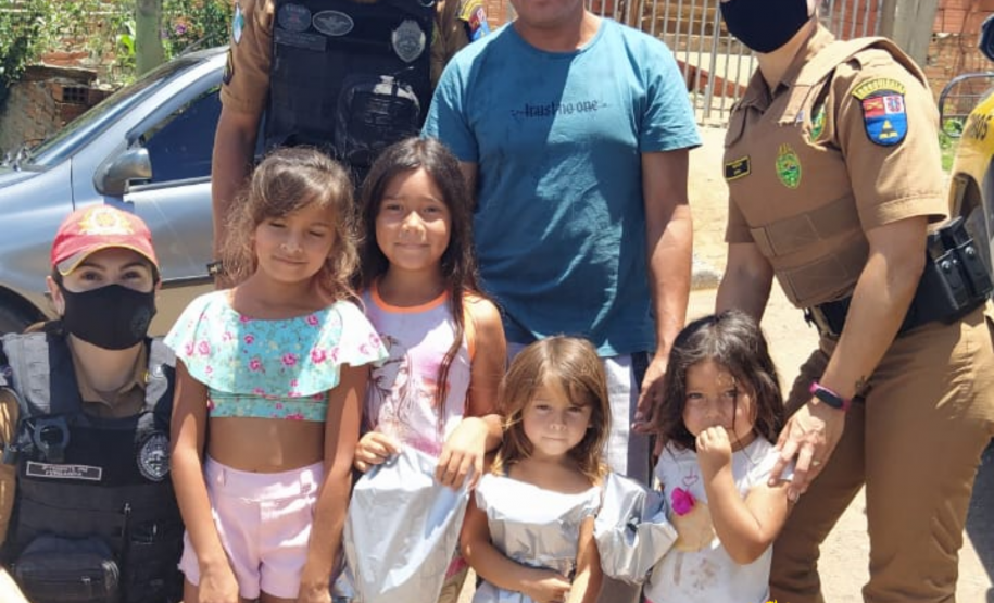 BPRv entrega presentes de Natal para crianças em Almirante Tamandaré e Itaperuçu, na RMC