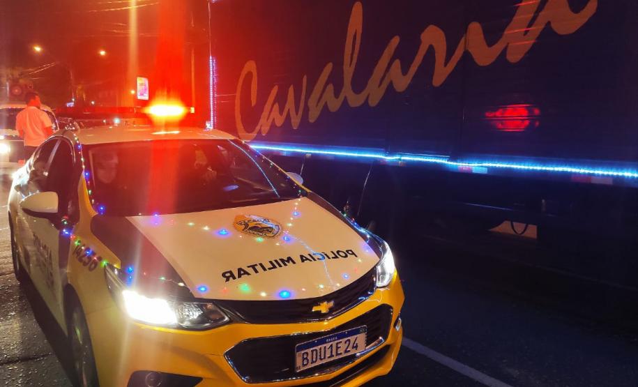 Natal Itinerante da Polícia Militar distribui mais de 4,5 mil brinquedos em bairros carentes de Curitiba