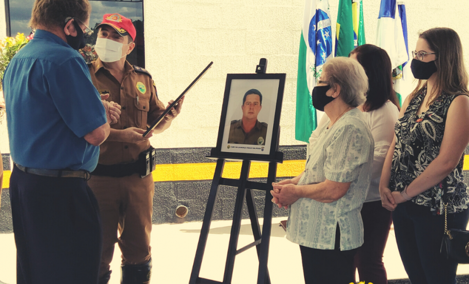 BPRv inaugura Posto Rodoviário nos Campos Gerais e homenageia policiais militares