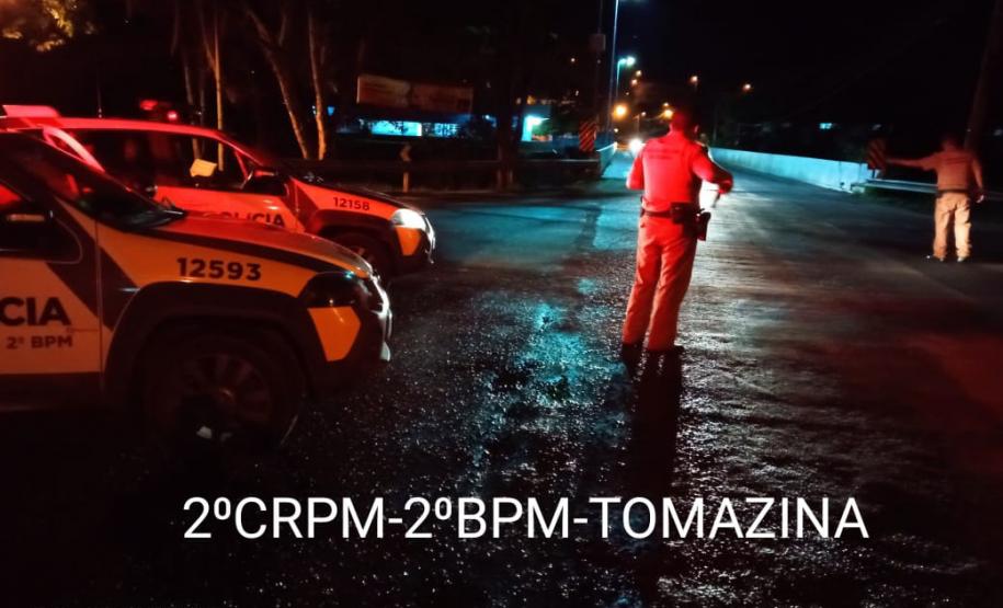 Batalhão do Norte Pioneiro apreende drogas e materiais utilizados para o tráfico de drogas na cidade em Jacarezinho