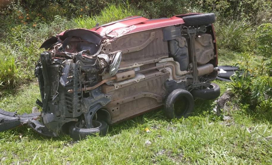Corpo de Bombeiros, BPMOA e Polícia Rodoviária Estadual prestam atendimento a acidente na Rodovia Alexandra Matinhos no Litoral do estado