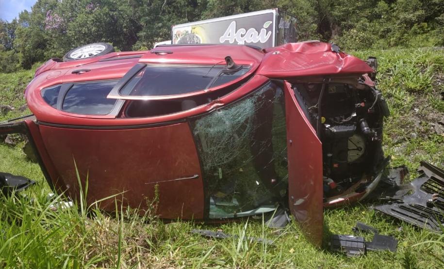 Corpo de Bombeiros, BPMOA e Polícia Rodoviária Estadual prestam atendimento a acidente na Rodovia Alexandra Matinhos no Litoral do estado