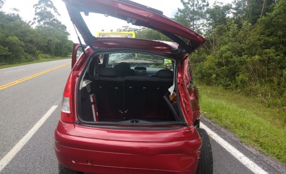 Corpo de Bombeiros, BPMOA e Polícia Rodoviária Estadual prestam atendimento a acidente na Rodovia Alexandra Matinhos no Litoral do estado