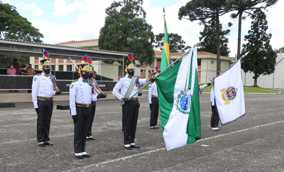 Durante solenidade, a Academia Policial Militar do Guatupê recebe novo Comandante em São José dos Pinhais, na RMC